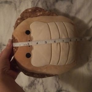 NWT- Squishmallow - Hectico